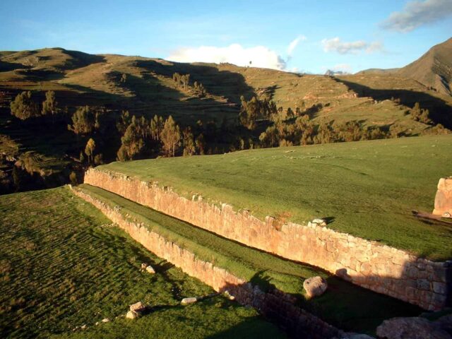 Chinchero Travelers Guide, Information, Prices and Tours