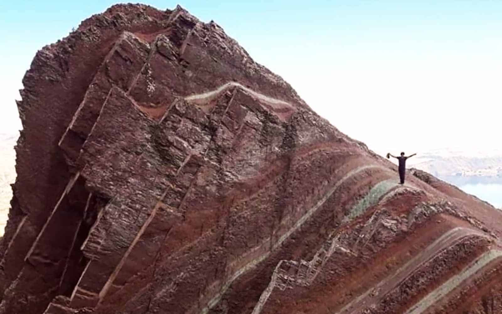 Pallay Puncho Mountain