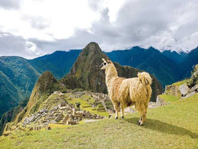 Machu Picchu Sacred Valley
