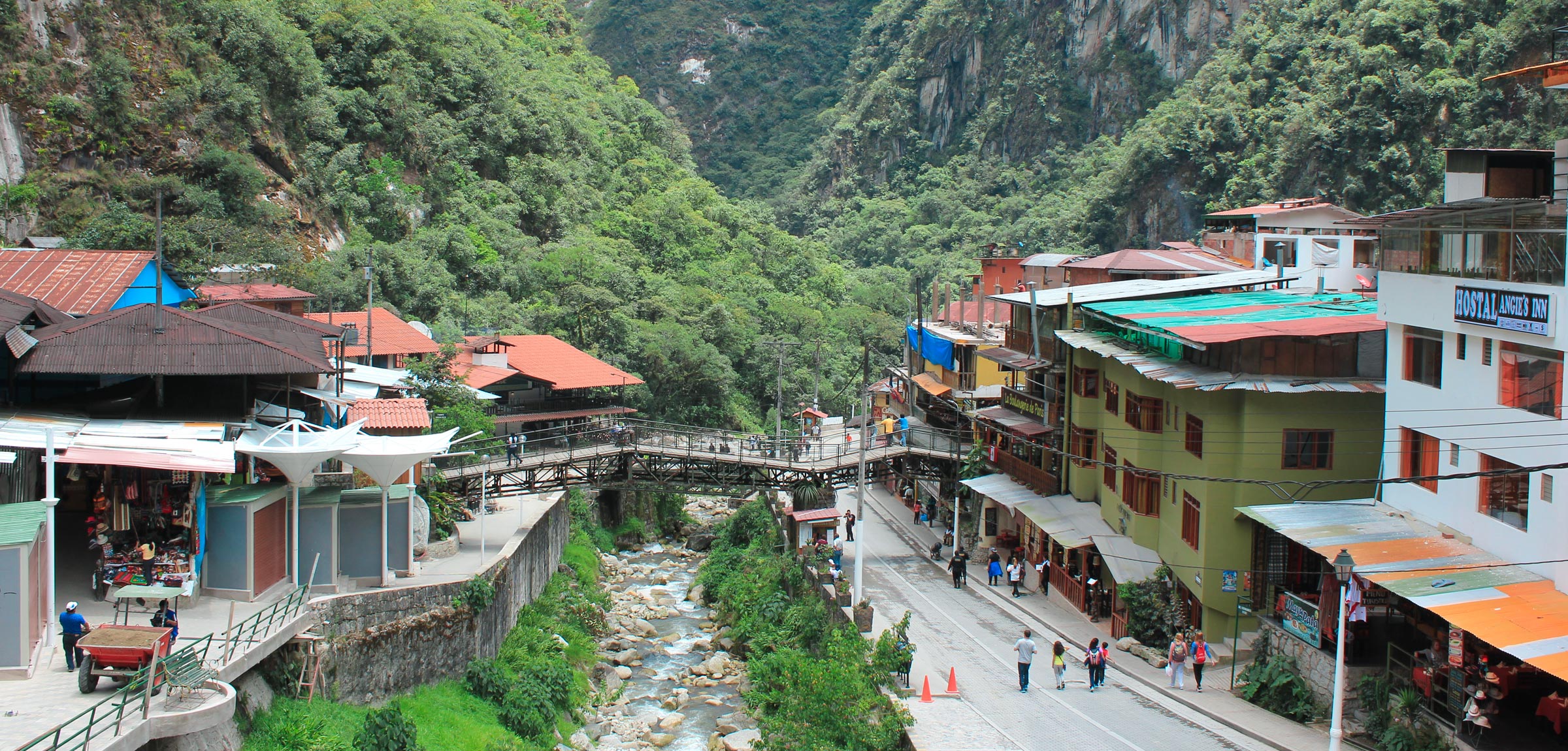 Pueblo Aguas Calientes