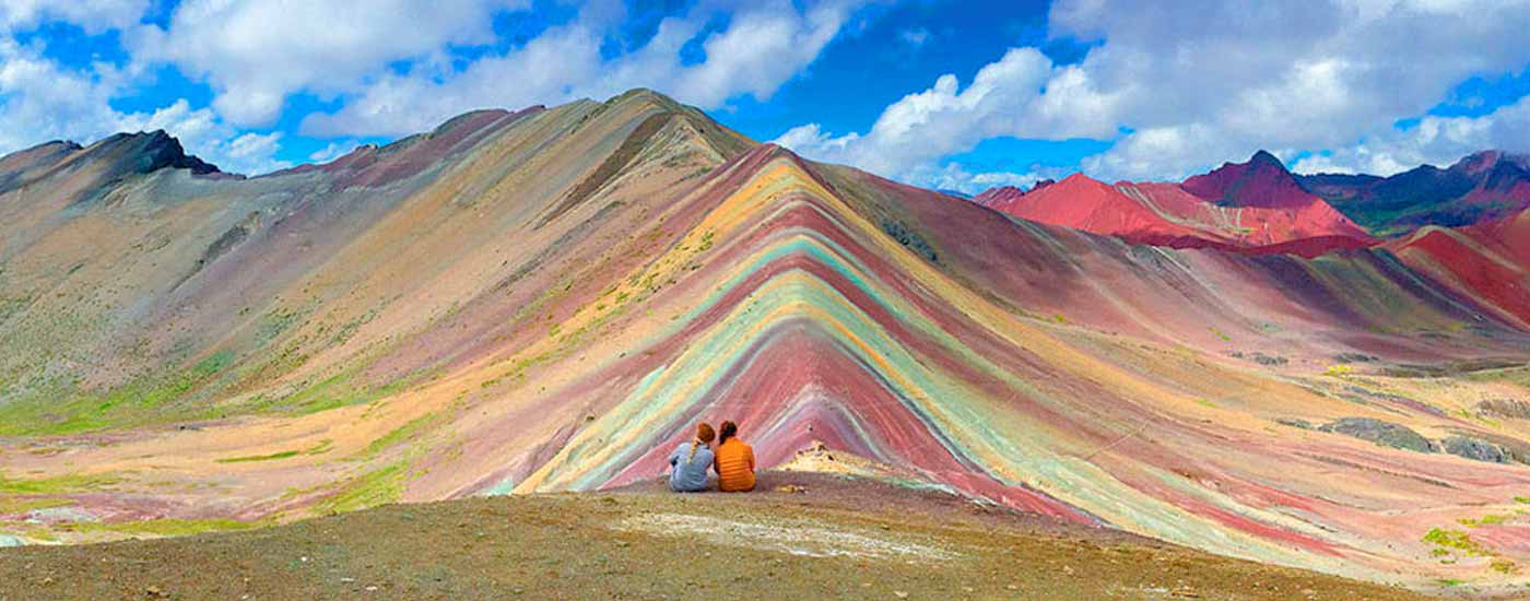 best time to visit rainbow mountain
