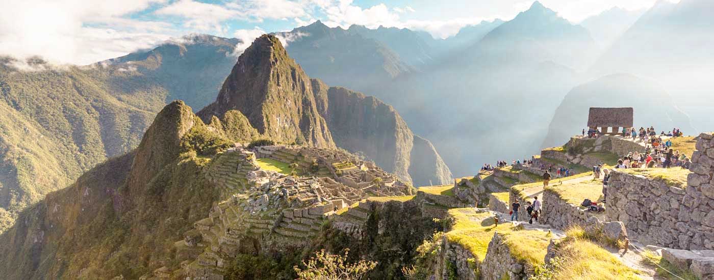 Machu Picchu sunset VS Machu Picchu sunrise