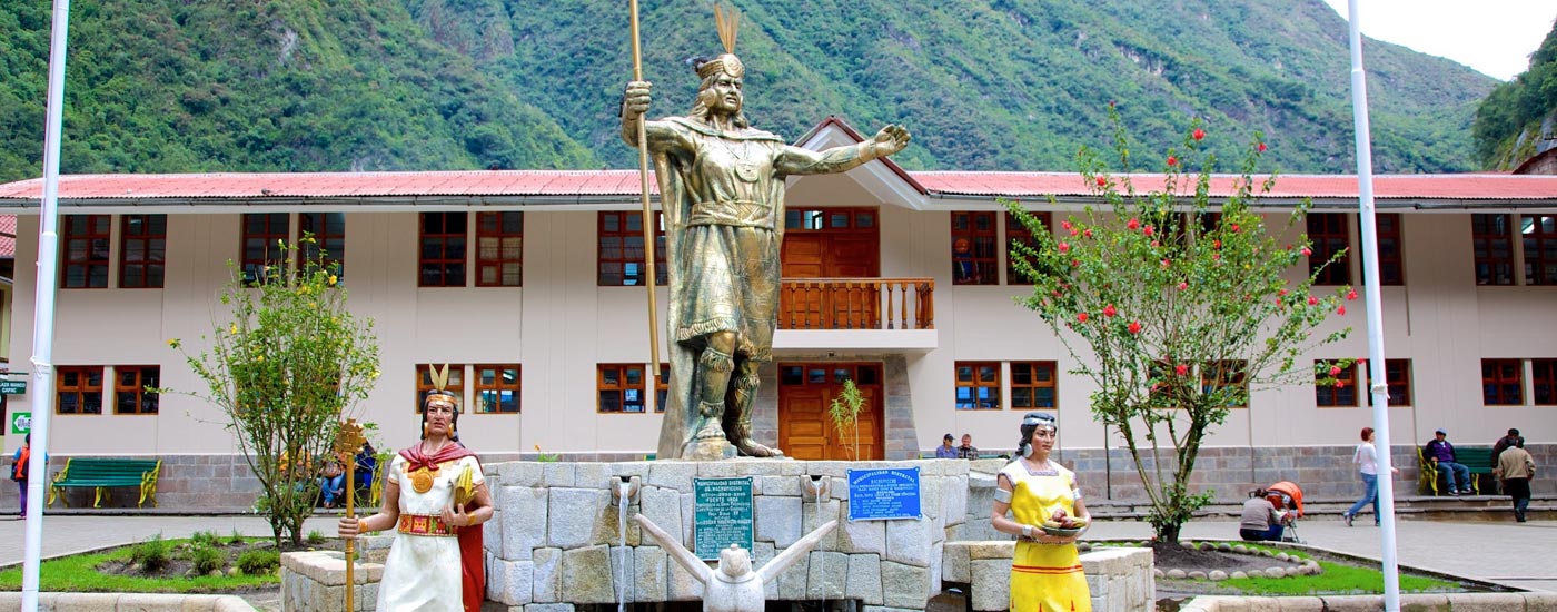 Aguas Calientes - Machu Picchu Pueblo
