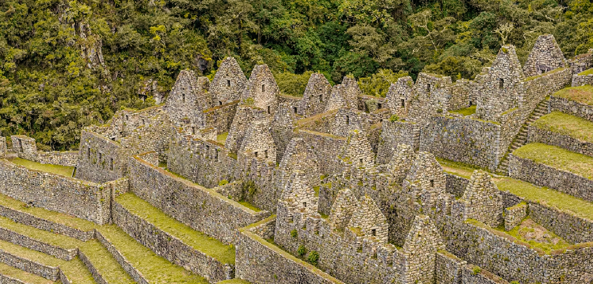 Exploring the Ruins of Winay Wayna