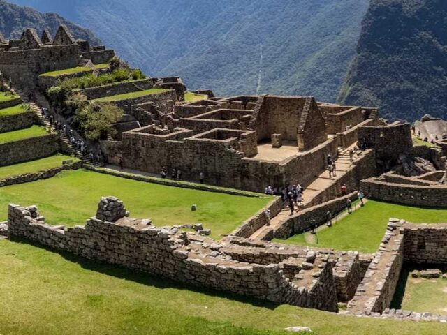 What Are The Most Famous Ruins in Peru? A Complete Guide to Ancient Wonders