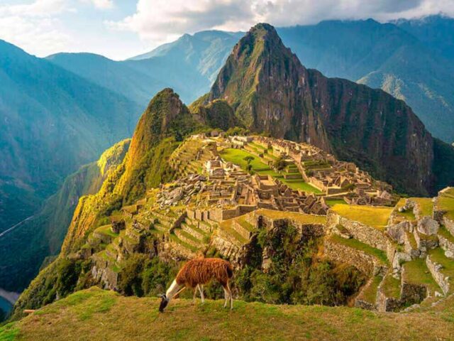 Peru in April Weather: Pros, Cons and Recommendations