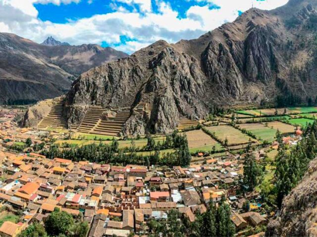 How Far is Sacred Valley From Cusco? Distance, Routes & Tips