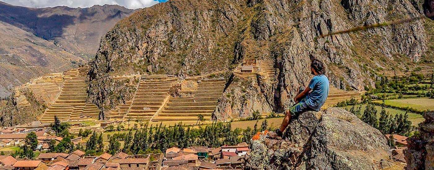 how to get to sacred valley from cusco