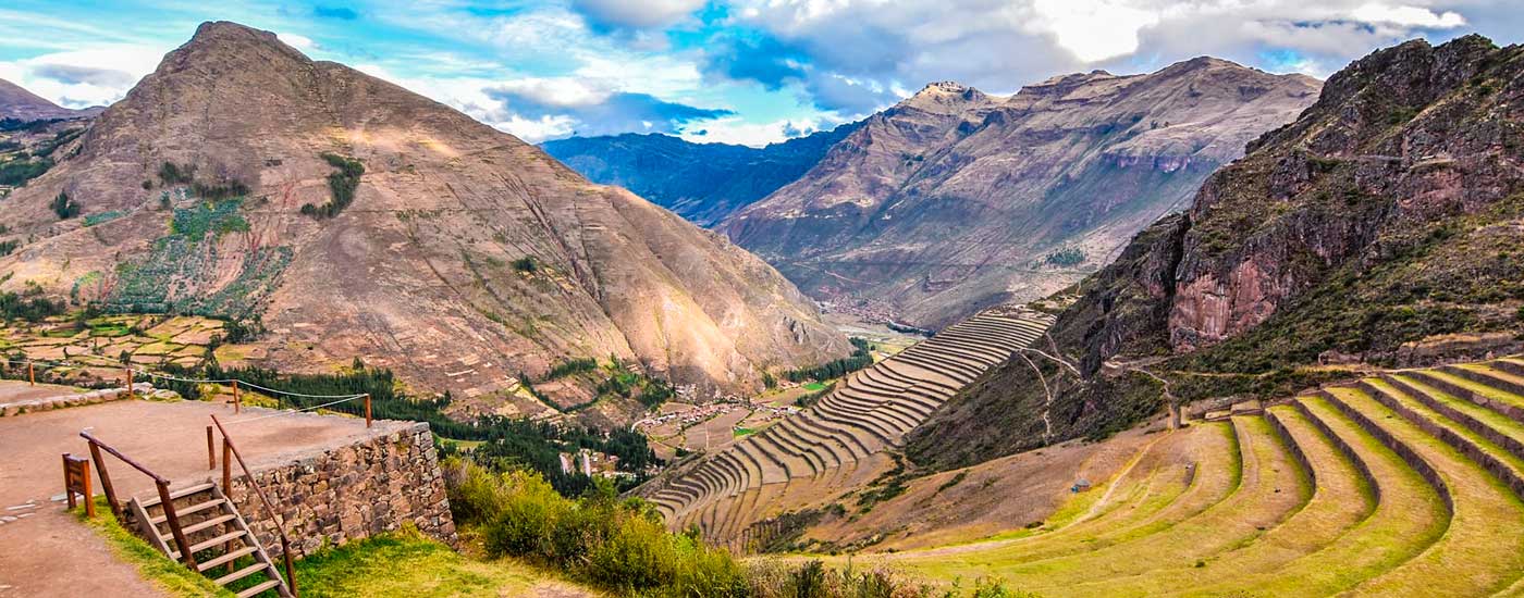 Where is Sacred Valley in Peru?
