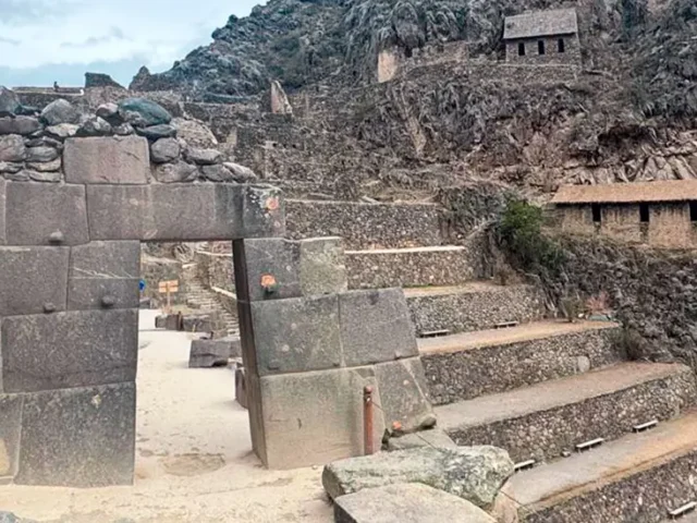 Ollantaytambo Ruins: A Complete Guide to Exploring the Sacred Valley’s Inca Wonder